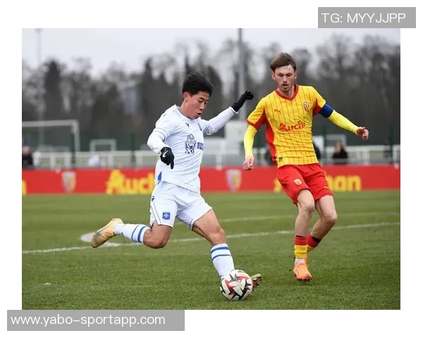 朗斯主帅盛赞乌多尔表现出色期待入选法国队