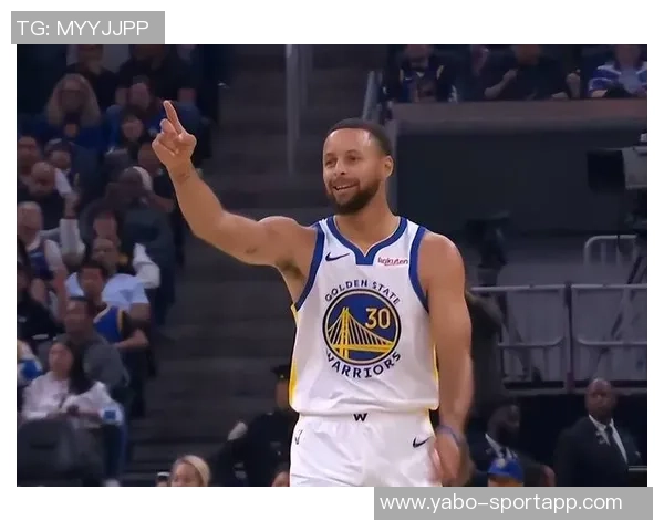 媒体人点评小杨防守风格称其象征性扑救难以适应NBA比赛节奏