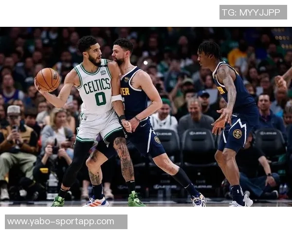 塞克斯顿表现出色但外线失准10投5中贡献14分2篮板5助攻正负值高达13 塞克斯顿表现出色但外线失准10投5中贡献14分2篮板5助攻正负值高达13